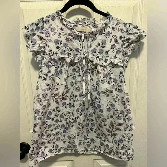 Loft floral top - Picture 1 of 6